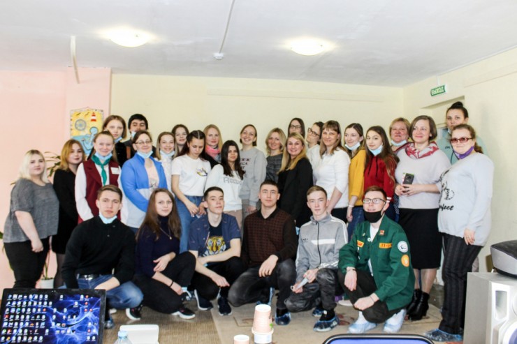 Волонтеры Соликамска встретились с представителями пермских благотворительных фондов